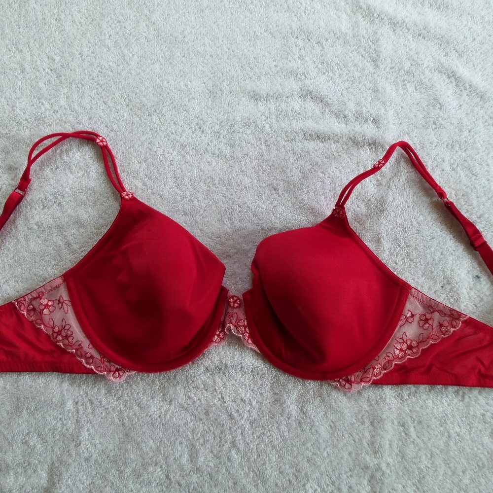 Victoria's Secret Angel Ipex Bra Red 36D